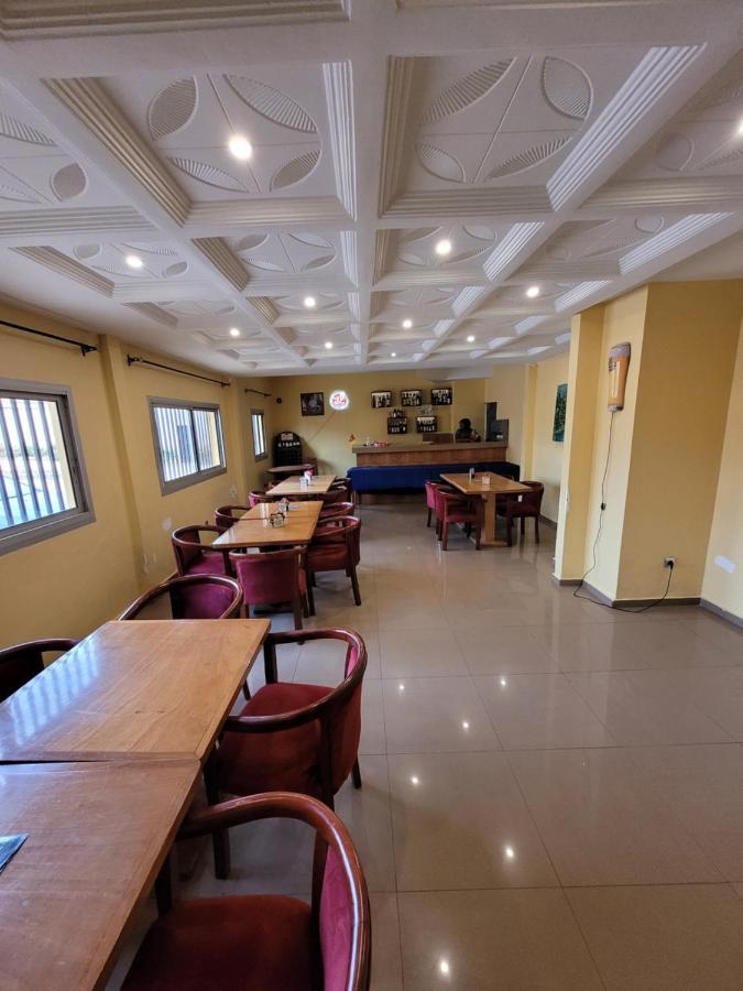 Bafoussam Hotel Altitel מראה חיצוני תמונה