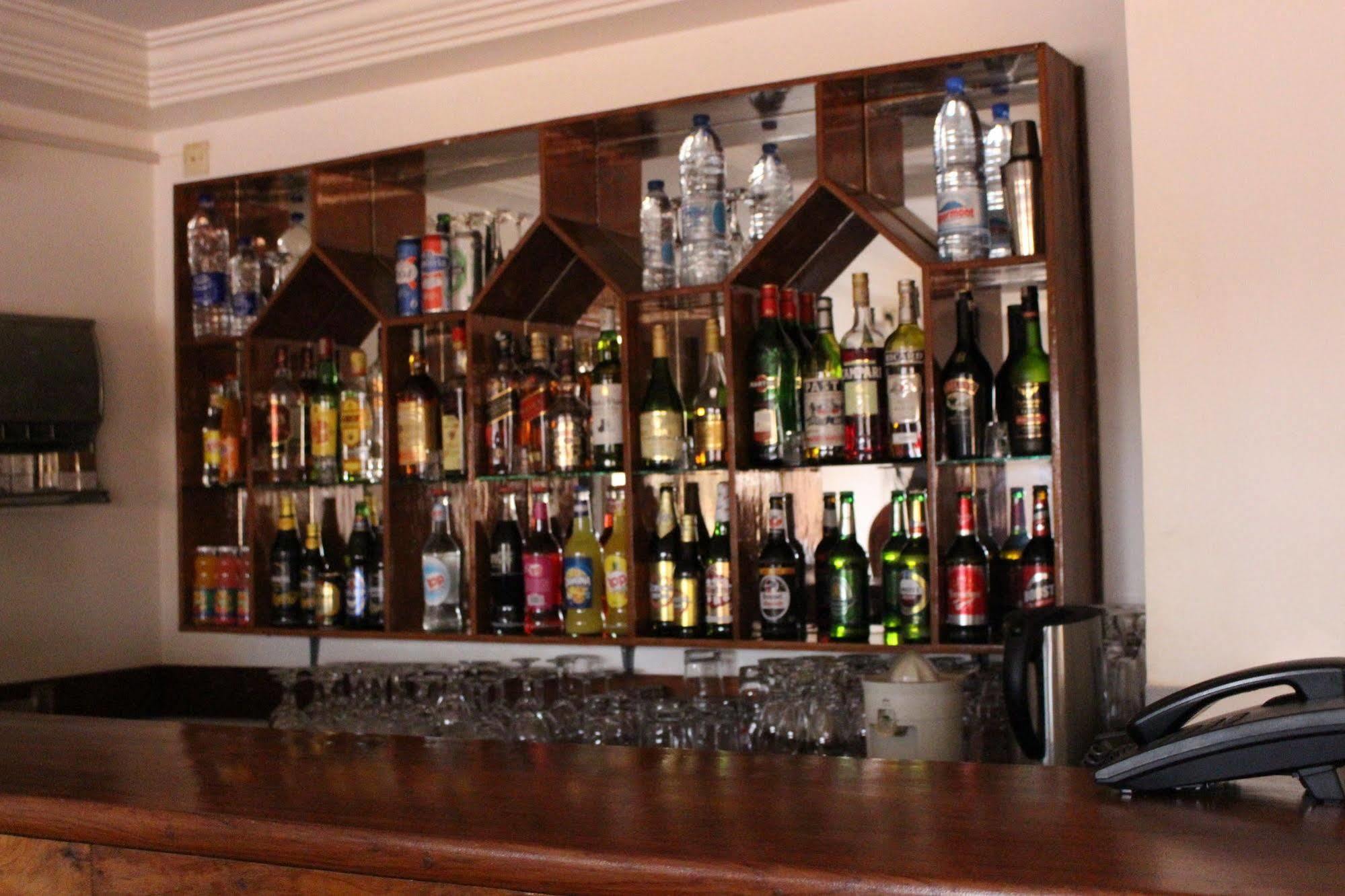 Bafoussam Hotel Altitel מראה חיצוני תמונה